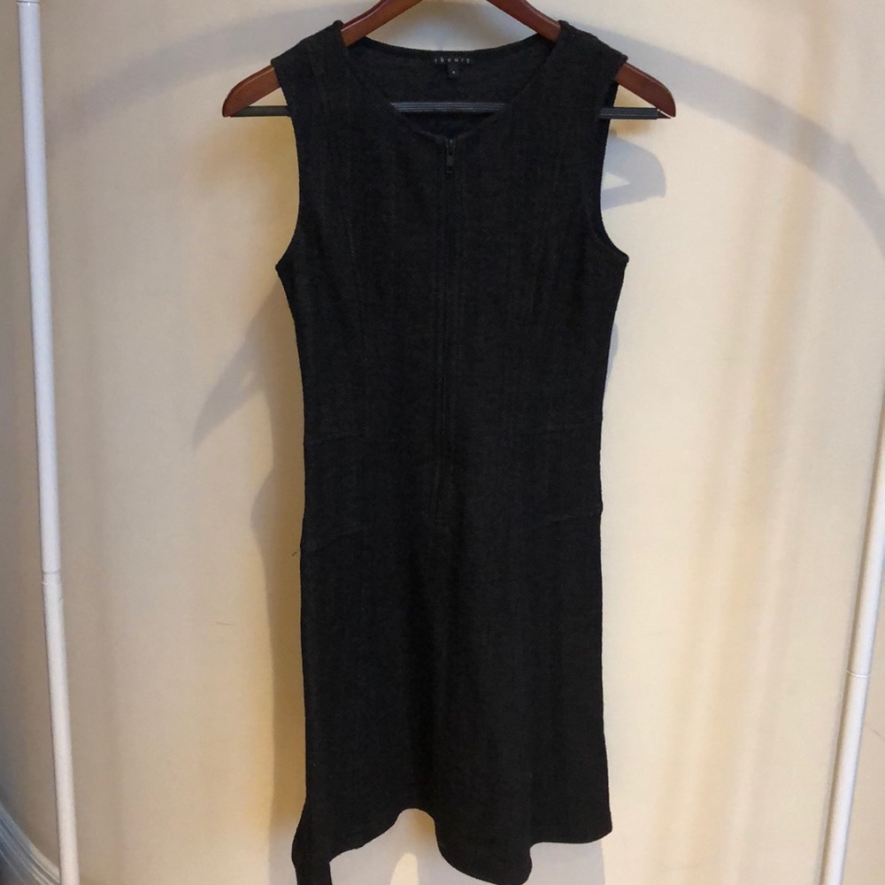 Theory Wool Grey Front Zipper Dress